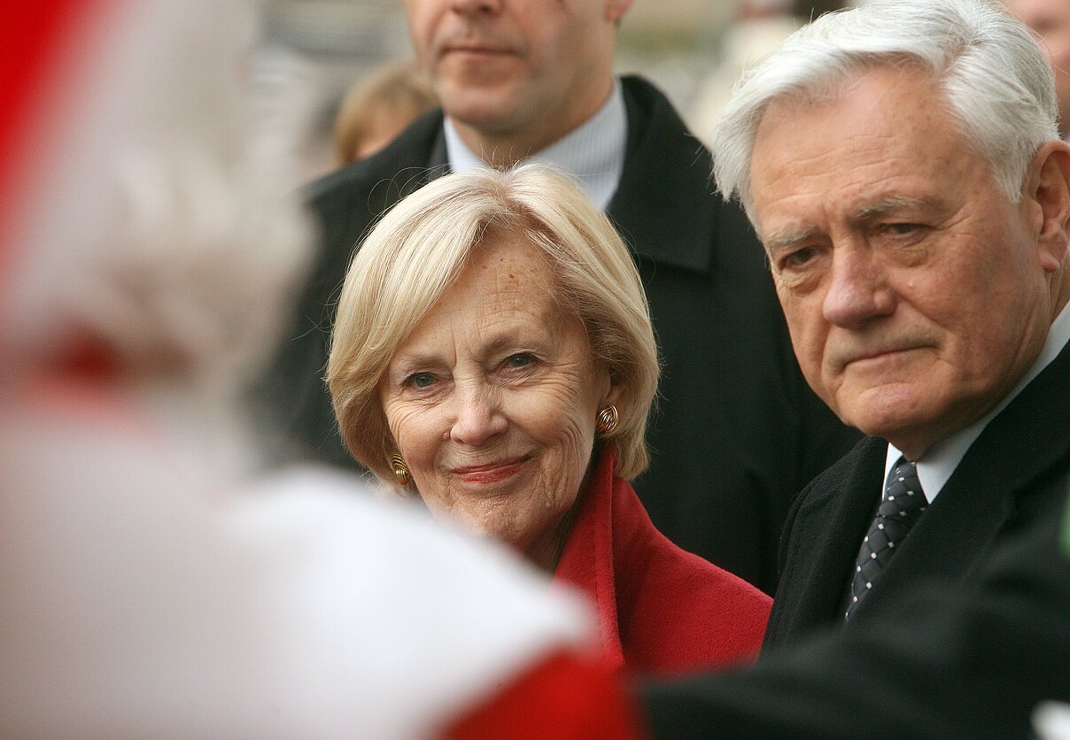 Alma Adamkienė with her husband Valdas Adamkus Alma Adamkienė with her husband Valdas Adamkus