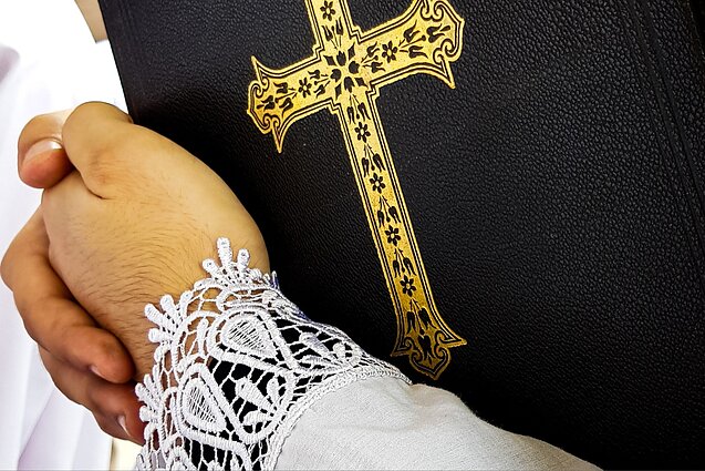 Kunigas / Asociatyvi Kunigas / Asociatyvi