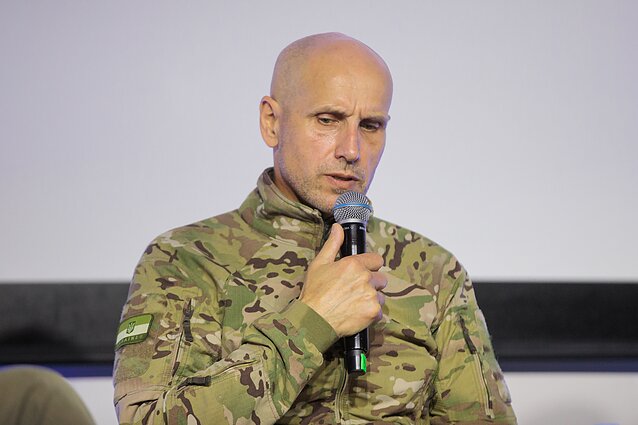 Arūno Kumpio knygos „Ukrainos karo audrose. Savanorio iš Lietuvos dienoraštis (II d.)“ pristatymas. Dalyvavo: Arūnas Kumpis, Jonas Ohmanas, Edmundas Jakilaitis Arūno Kumpio knygos „Ukrainos karo audrose. Savanorio iš Lietuvos dienoraštis (II d.)“ pristatymas. Dalyvavo: Arūnas Kumpis, Jonas Ohmanas, Edmundas Jakilaitis