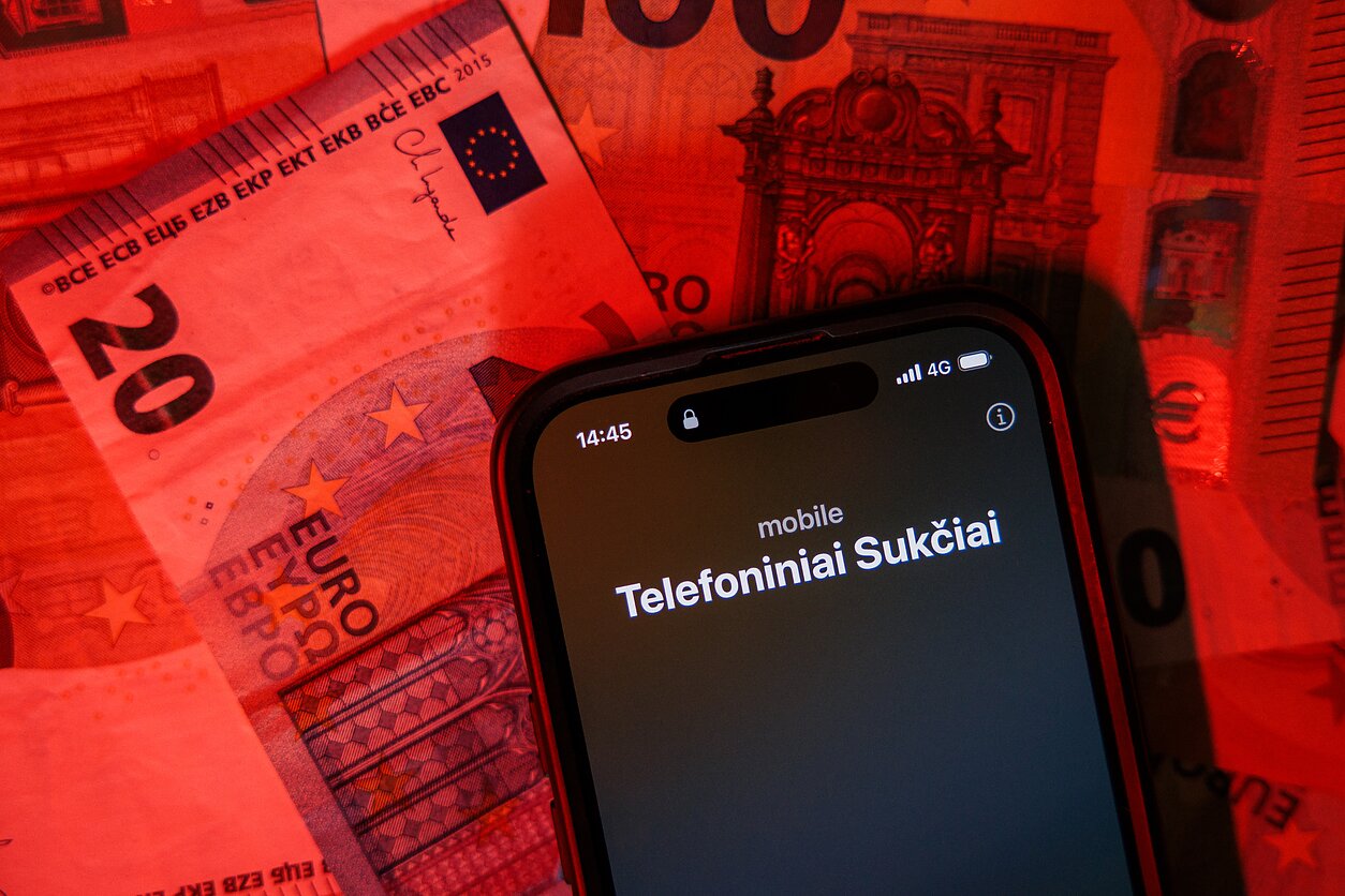 Telefoniniai sukčiai Telefoniniai sukčiai