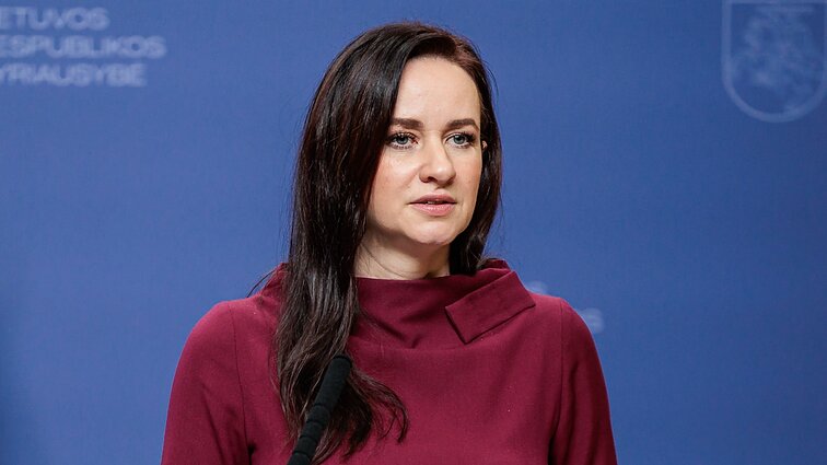 Normalizuoti vis dar skrendančių balionų neketinanti Ruginienė: esam nuolatinėje kovoje Normalizuoti vis dar skrendančių balionų neketinanti Ruginienė: esam nuolatinėje kovoje