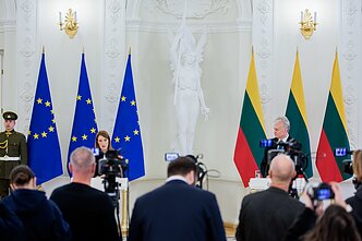 Robertos Metsolos ir Gitano Nausėdos spaudos konferencija Robertos Metsolos ir Gitano Nausėdos spaudos konferencija