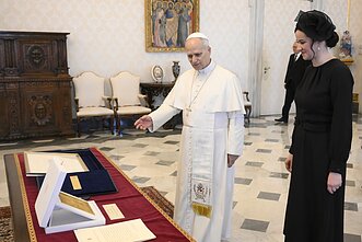 Premjerė I. Ruginienė dalyvavo audiencijoje pas Popiežių Leoną XIV Premjerė I. Ruginienė dalyvavo audiencijoje pas Popiežių Leoną XIV