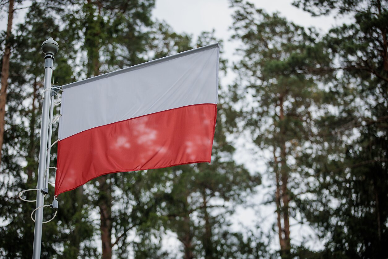 Polish flag (associative image) Polish flag (associative image)