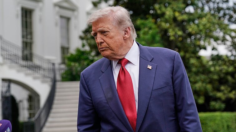 „Lenkija to norėtų“: Trumpas svarsto iš Vokietijos iškeliamus JAV karius kelti į Lenkiją „Lenkija to norėtų“: Trumpas svarsto iš Vokietijos iškeliamus JAV karius kelti į Lenkiją